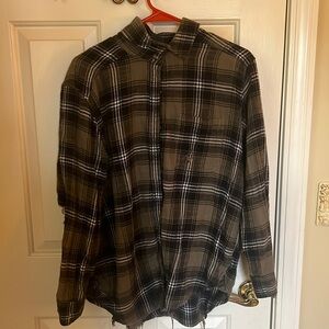 AE Distressed Flannel